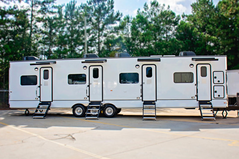 4 Station Quad Trailer - Hair & Make-up Trailer Rentals